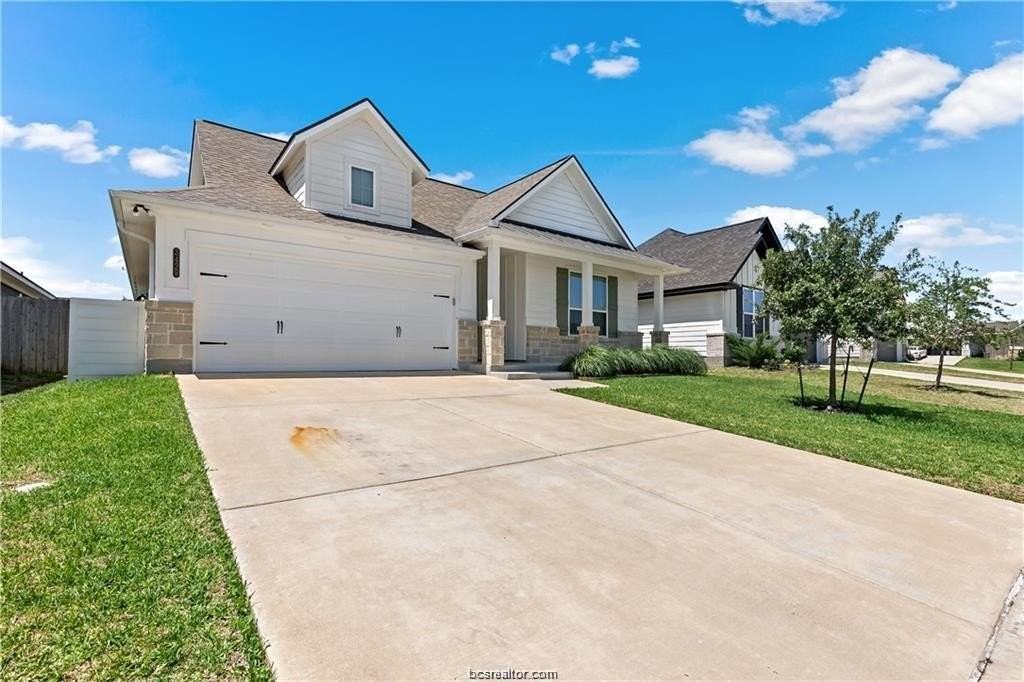 3429 Omaha Ct - Photo 2 of 27