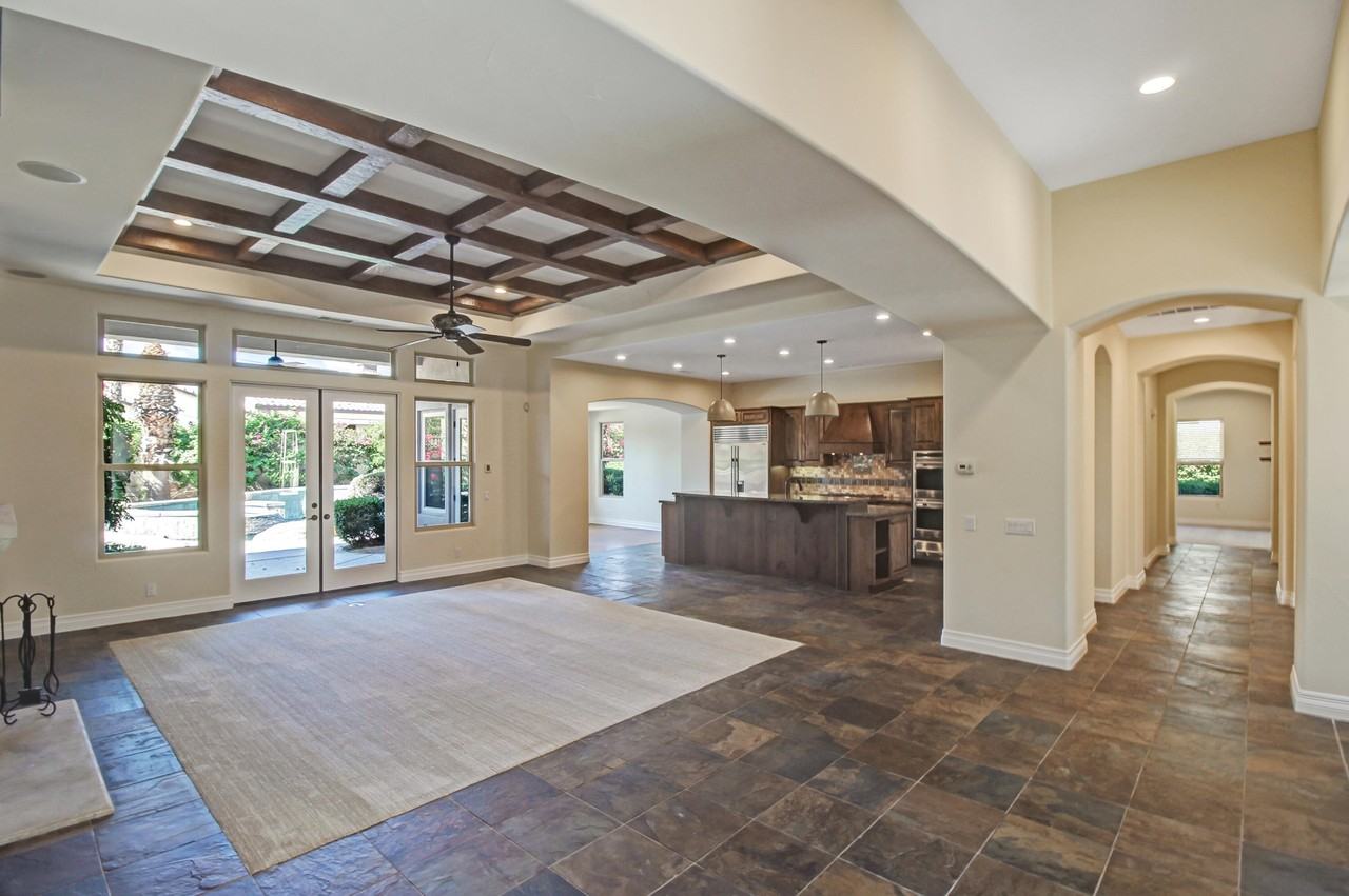 81075 Giacomo Way - Photo 5 of 37