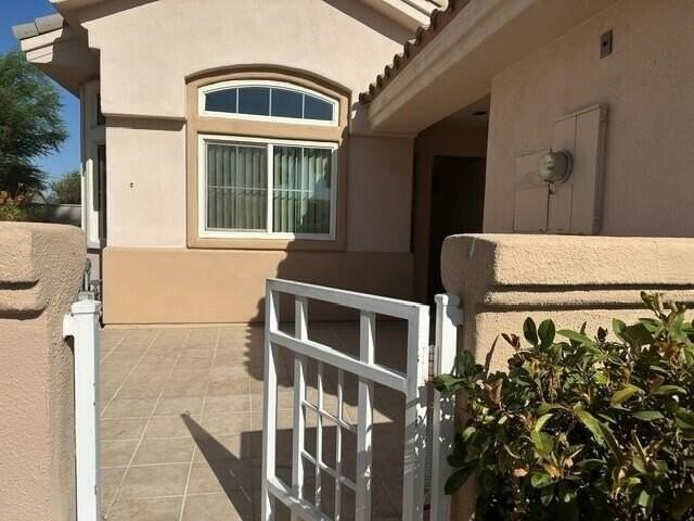 37624 Breeze Way - Photo 2 of 18