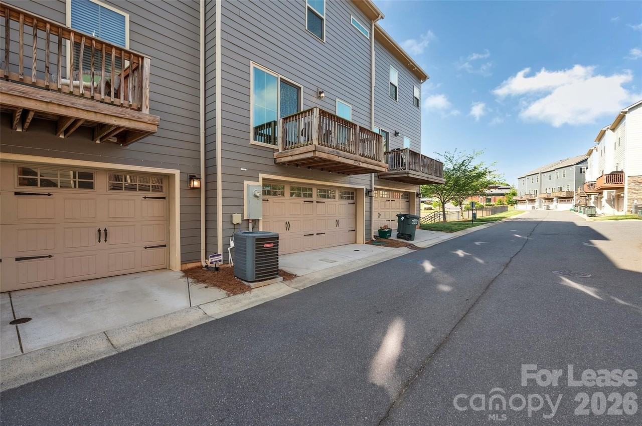 3051 Salix Bend Dr - Photo 4 of 25