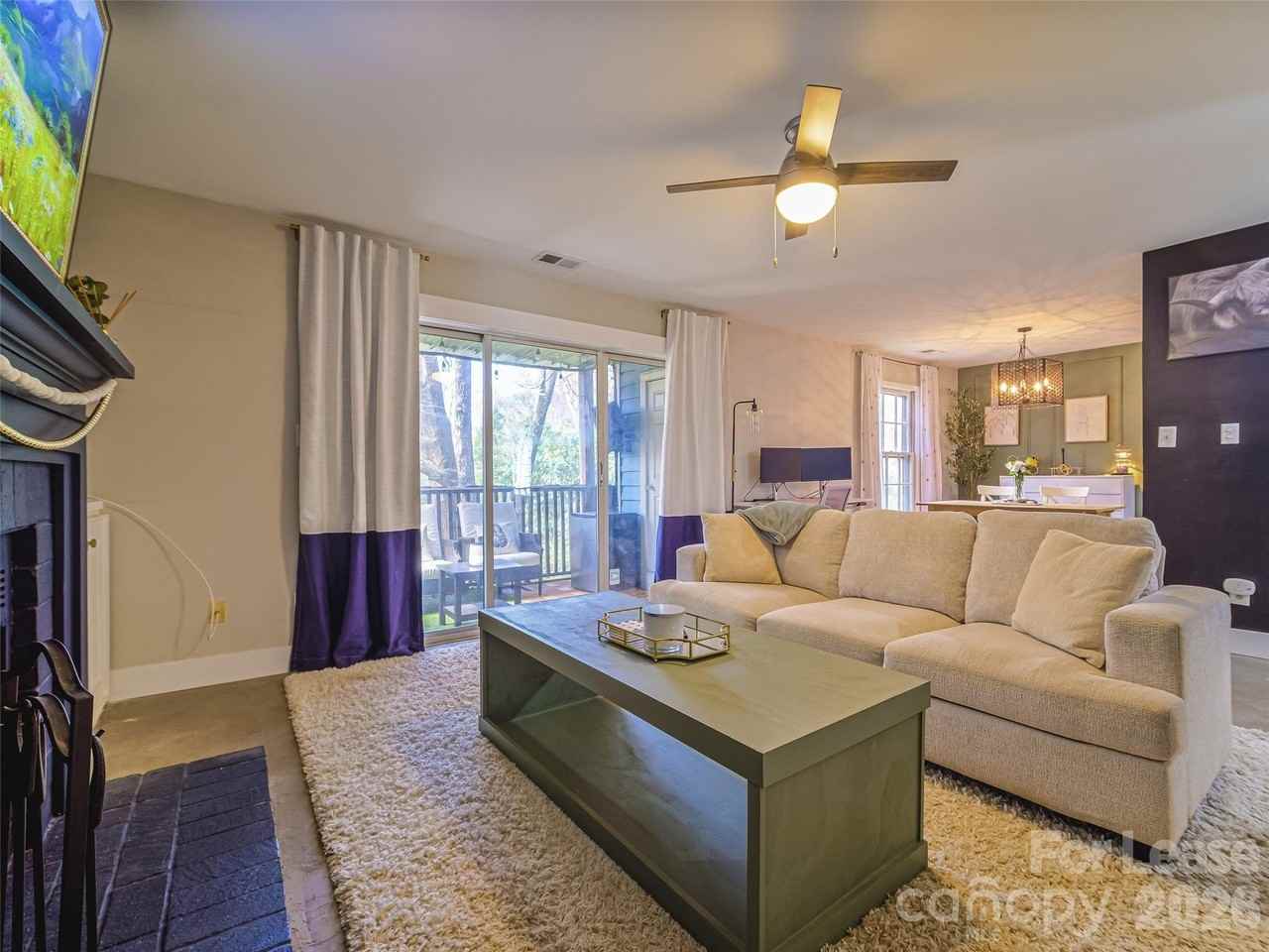 3300 Selwyn Farms Ln #5