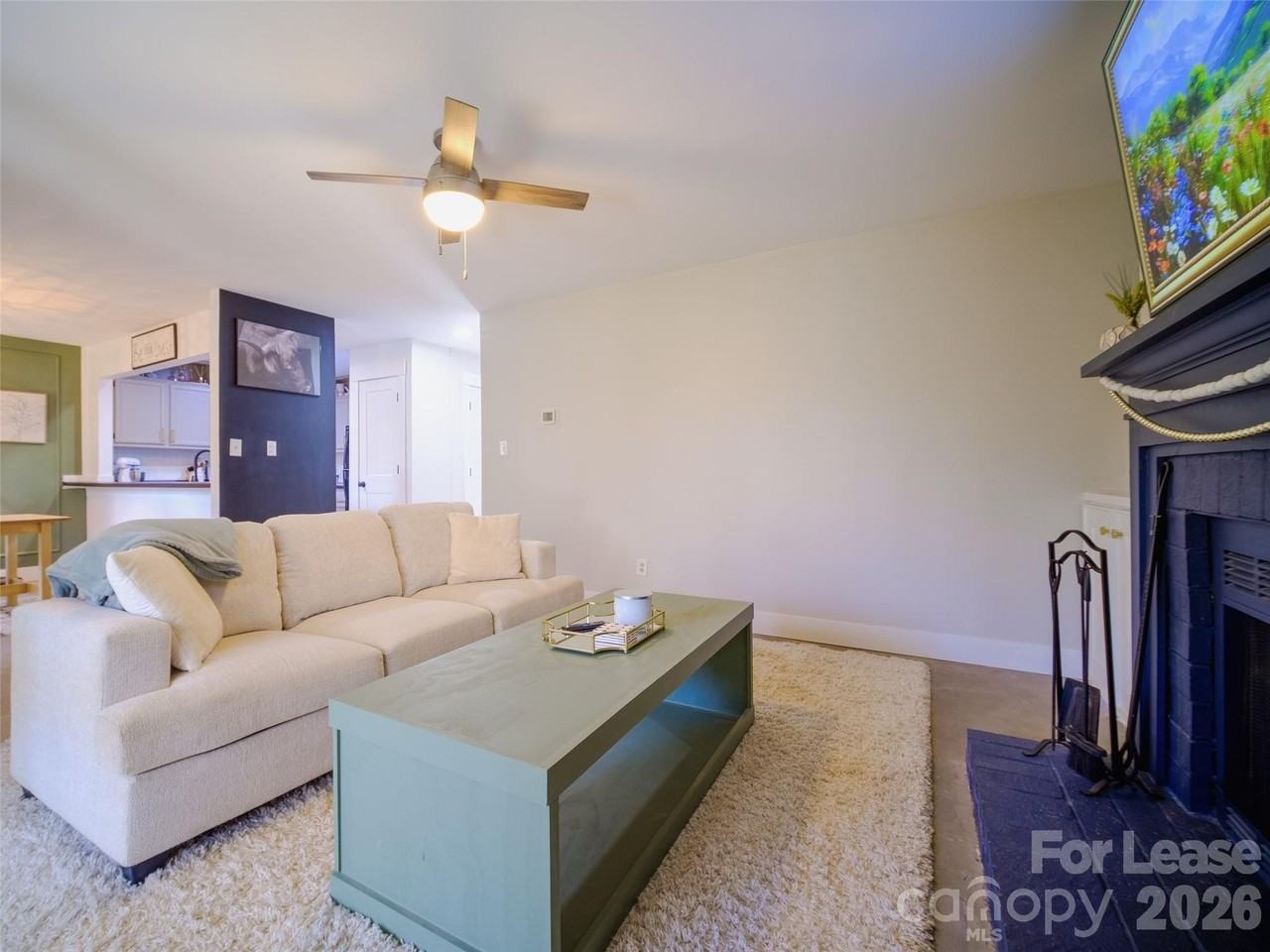3300 Selwyn Farms Ln #5 - Photo 4 of 18