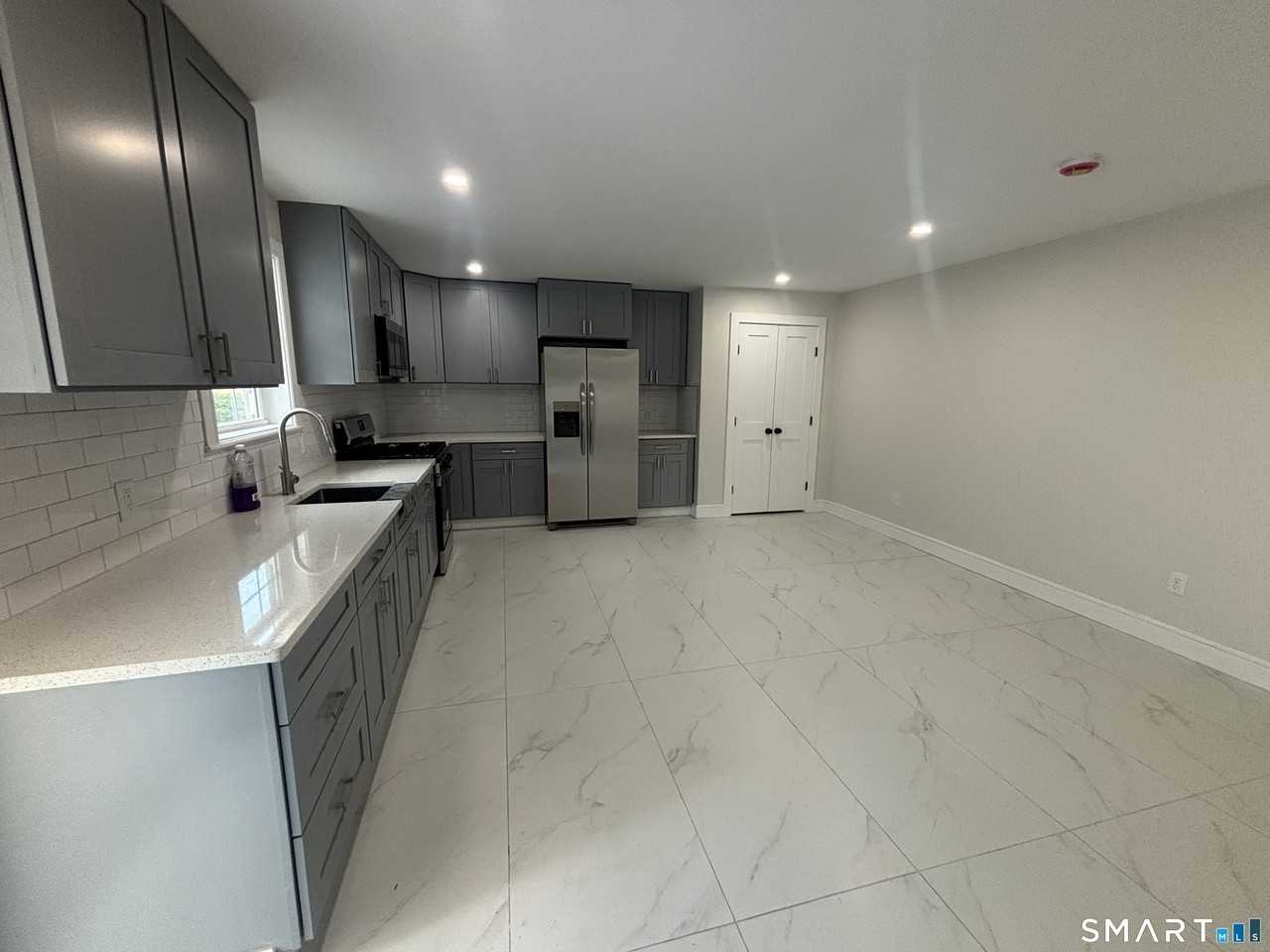 50 Bonner St #1stFL - Photo 4 of 21