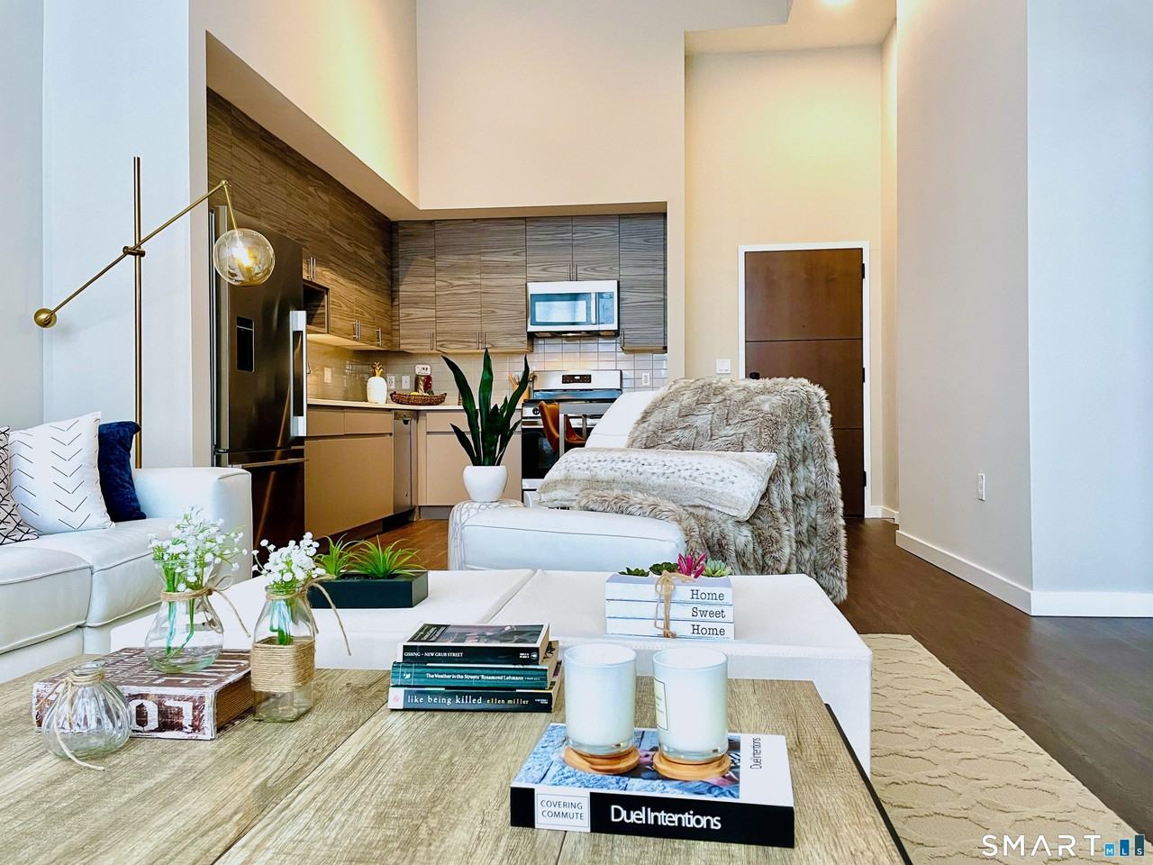 900 Pacific St #401 - Photo 7 of 8