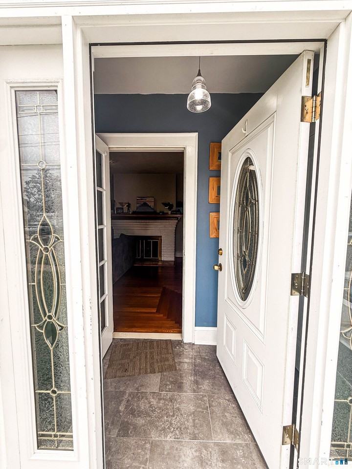 38 Grandview Ave - Photo 2 of 38