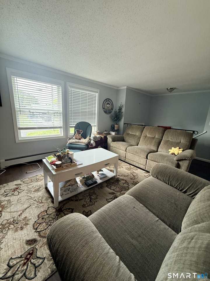 4 Harbor View Ave - Photo 4 of 18
