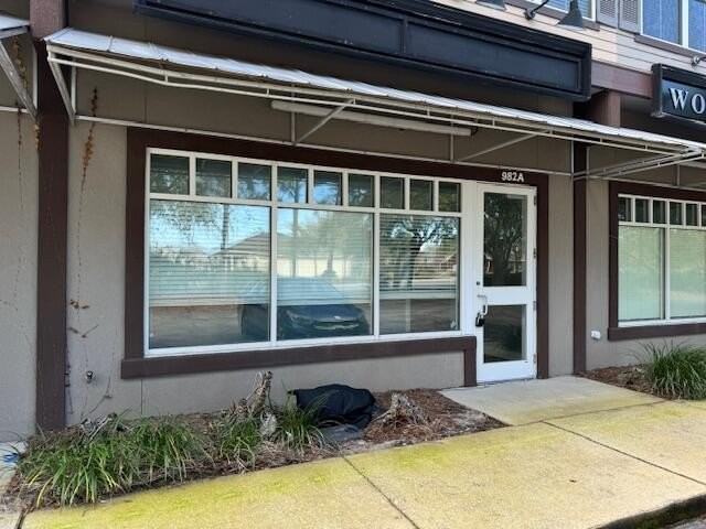 982 Airport Rd #A