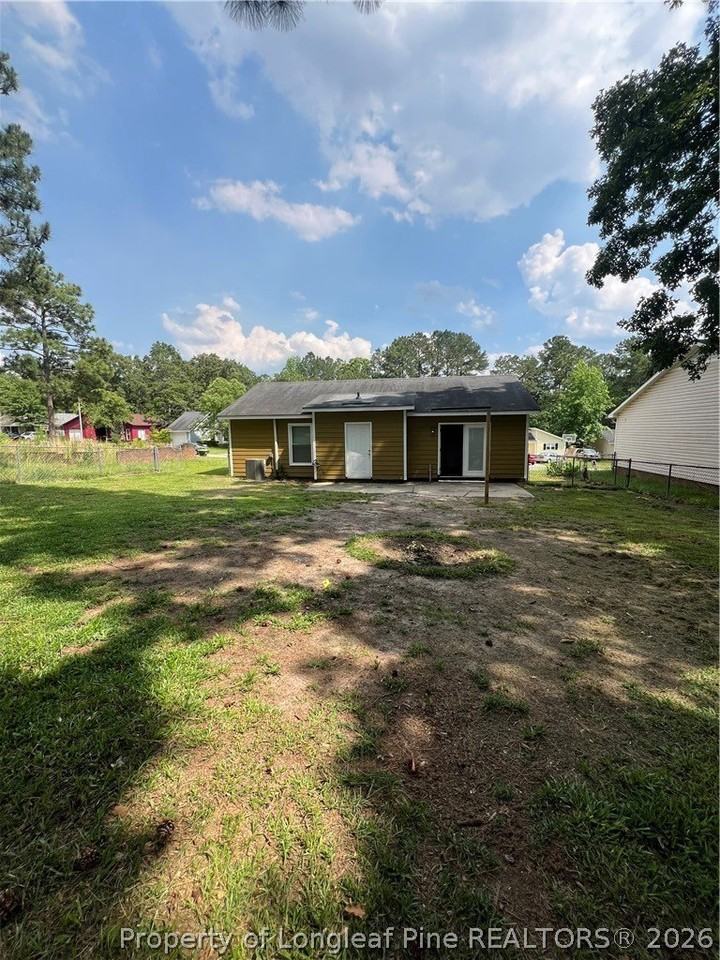 3309 Arrowhead Rd - Photo 2 of 15