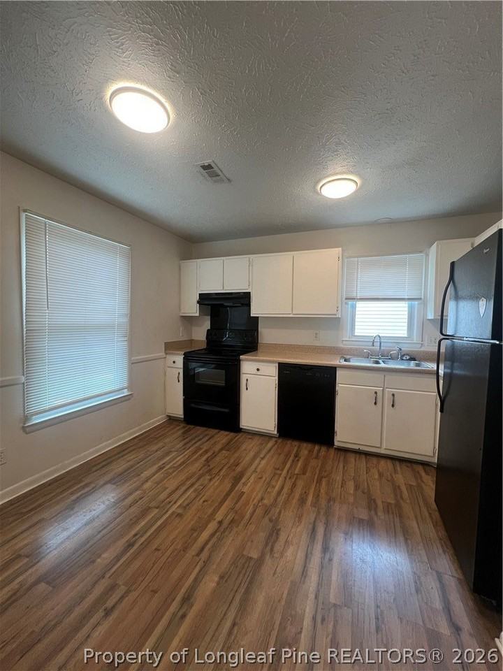 3309 Arrowhead Rd - Photo 4 of 15