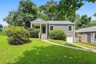 1464 Hawthorne Ave Nw - Photo 1 of 1