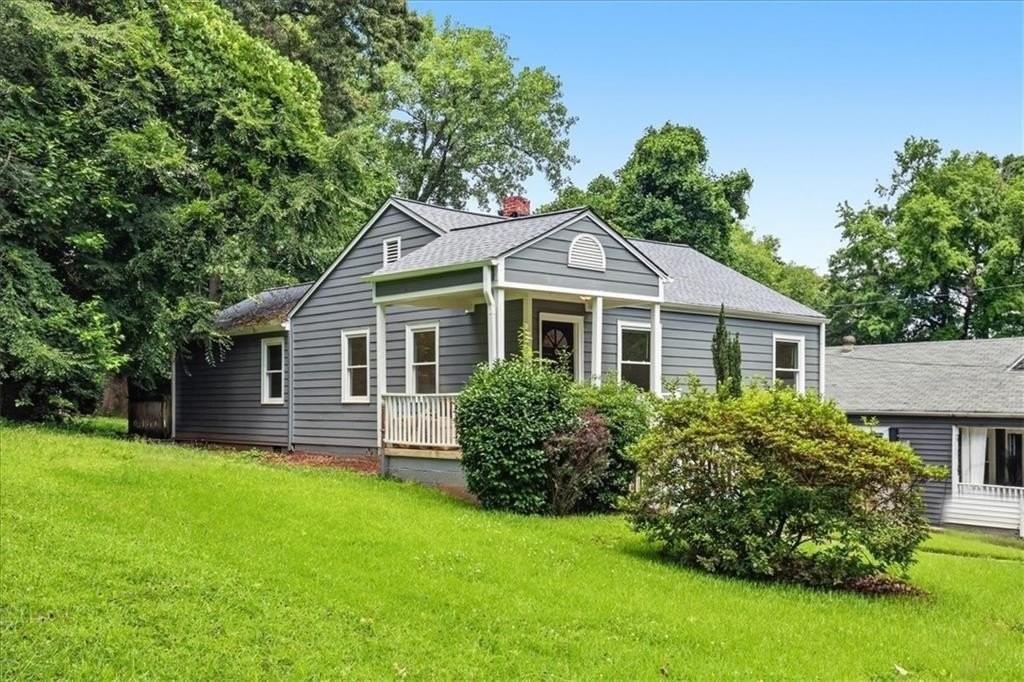 1464 Hawthorne Ave Nw - Photo 3 of 46
