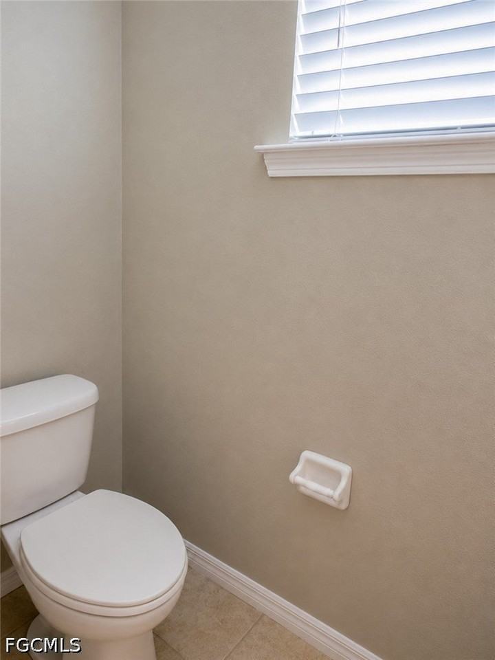 3878 Burrfield St - Photo 4 of 28