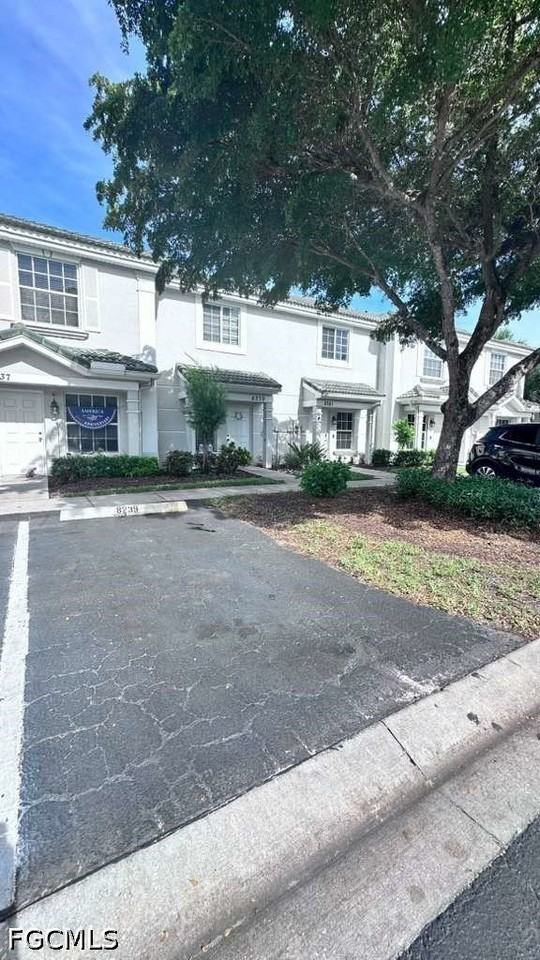 8239 Pacific Beach Dr - Photo 2 of 32