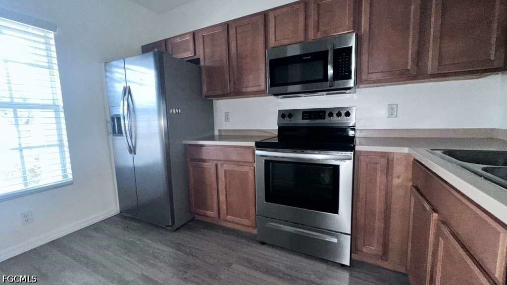 8239 Pacific Beach Dr - Photo 4 of 32