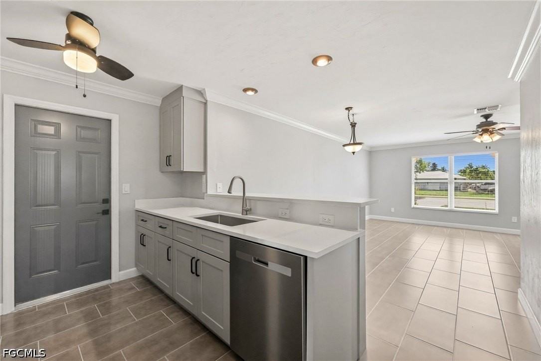 4346 Santa Barbara Blvd - Photo 2 of 27