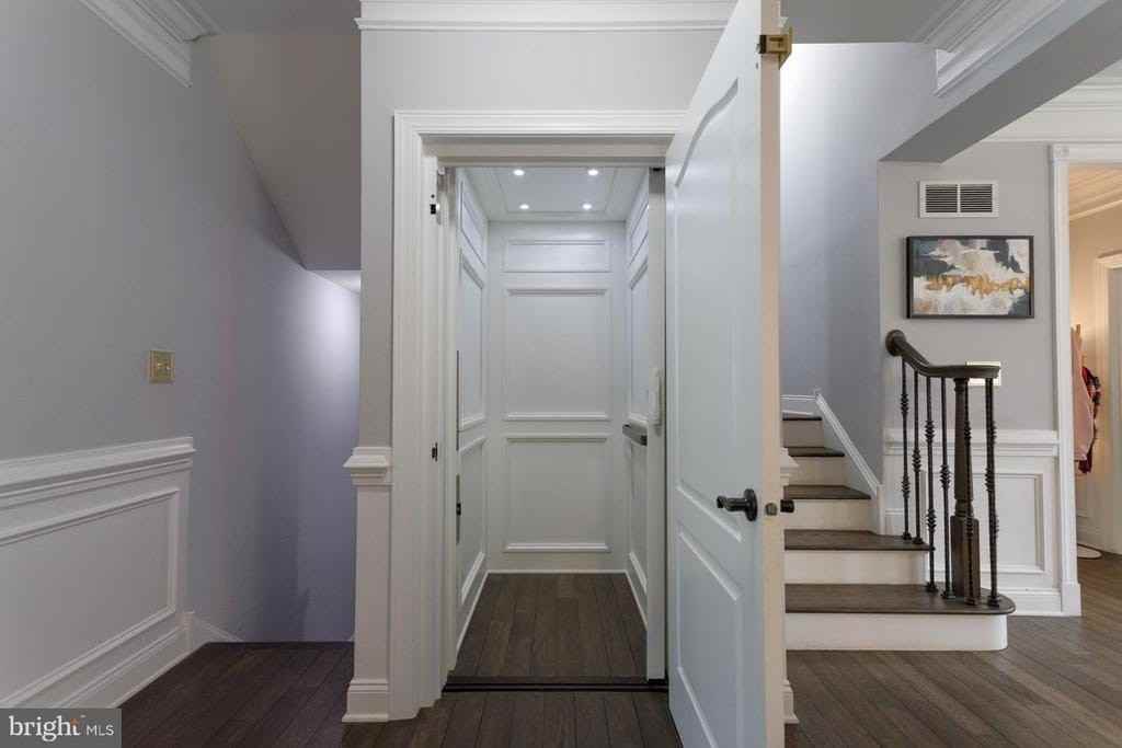 104 Hicks Aly - Photo 6 of 30