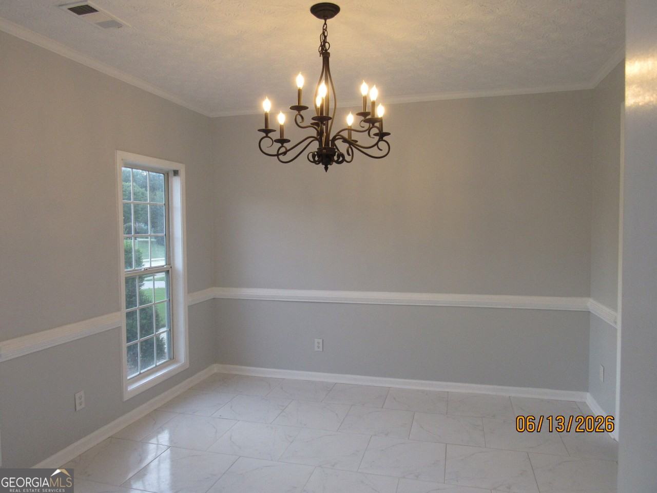 305 Sunderland Cir - Photo 6 of 11