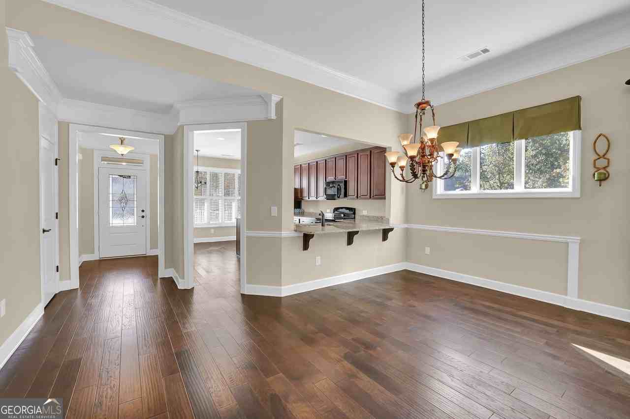 3708 Majestic Oak Dr Sw - Photo 7 of 37