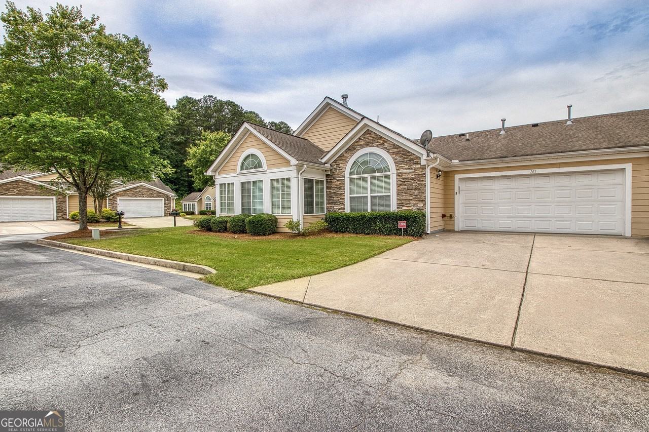 145 Rehobeth Way - Photo 6 of 35