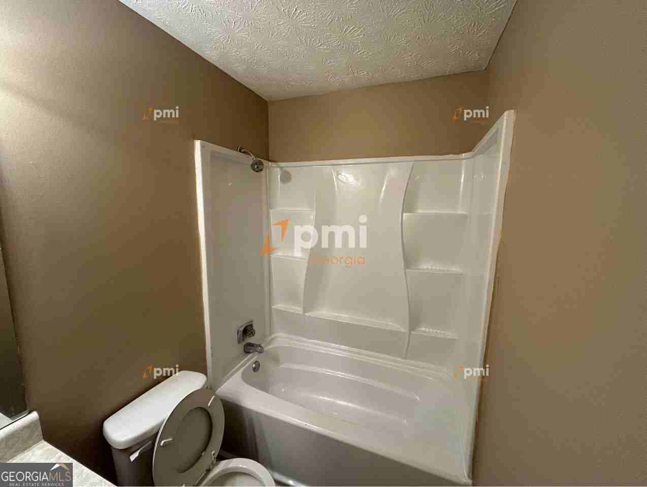5867 Sheldon Ct #C - Photo 7 of 9
