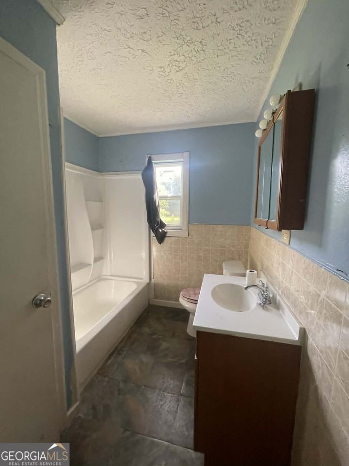 206 Celia Dr - Photo 7 of 7