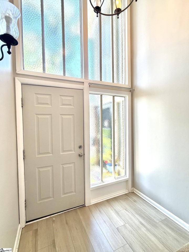 28 Briarglen Pl - Photo 4 of 19