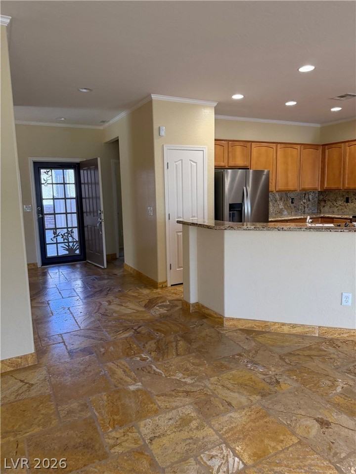 7826 Lyrebird Dr - Photo 6 of 7