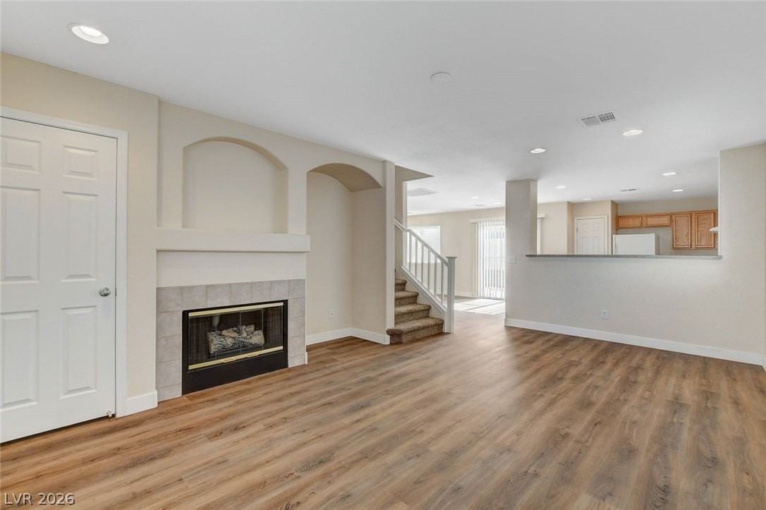10531 Pena Blanca Ct - Photo 4 of 34