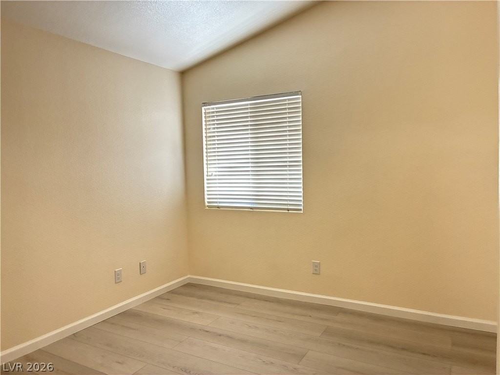 688 Pansy Pl - Photo 7 of 11