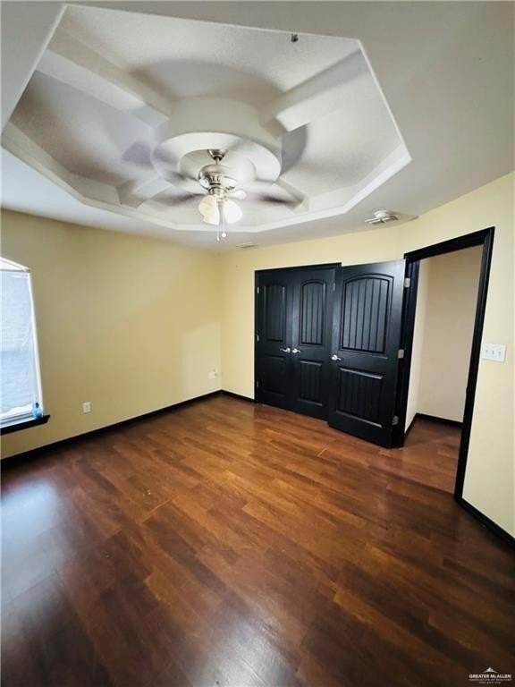 410 S 48th Ln #4 - Photo 3 of 4