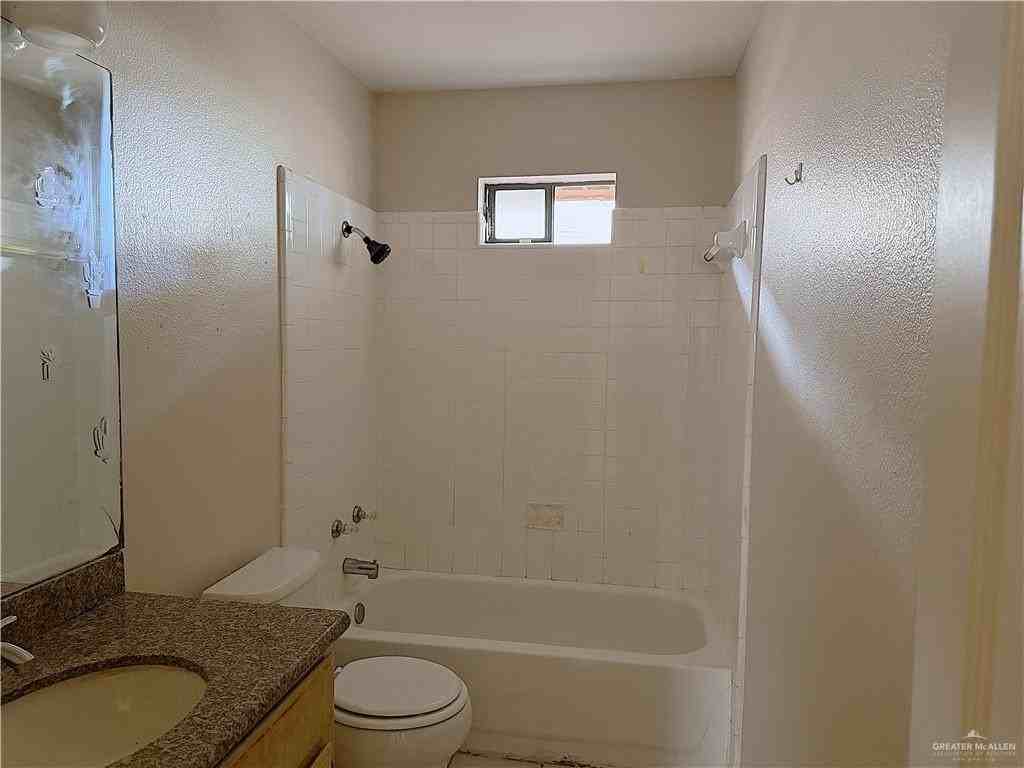 716 Mynah Ave #3 - Photo 7 of 17