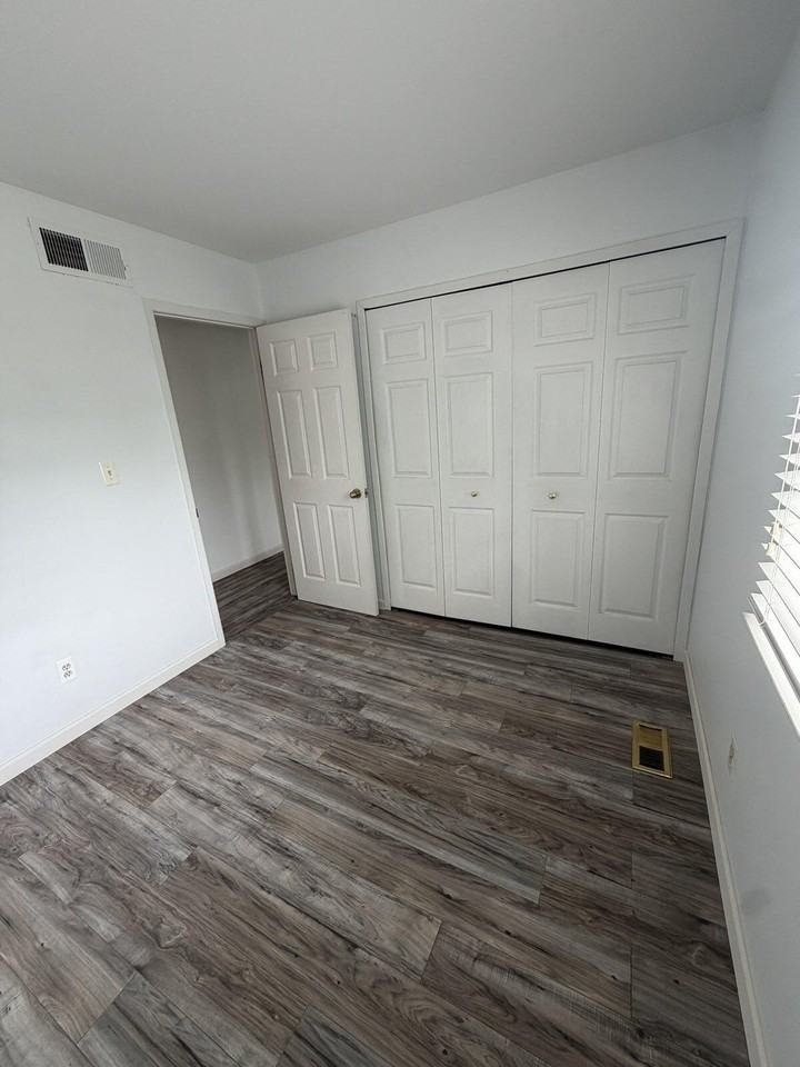 44418 Newburyport Dr - Photo 5 of 7