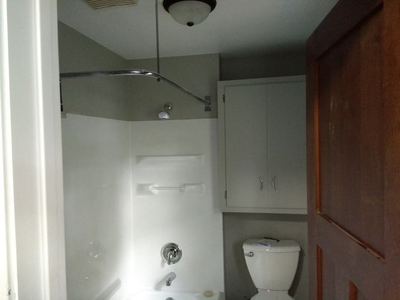 520/522 Vine Street - 1 #520 - Photo 2 of 10