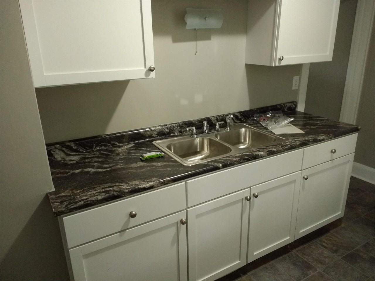 520/522 Vine Street - 1 #520 - Photo 7 of 10