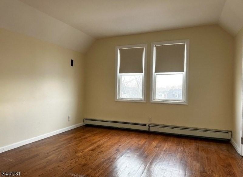 19 Walnut Ter - Photo 3 of 10