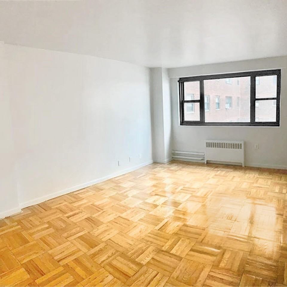 6515 Kennedy Blvd E #8L - Photo 2 of 15