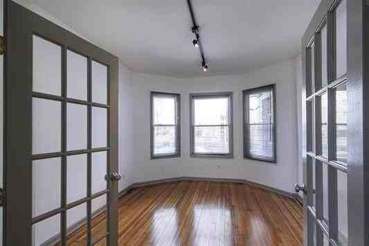 129 Clifton Pl #1 - Photo 3 of 16