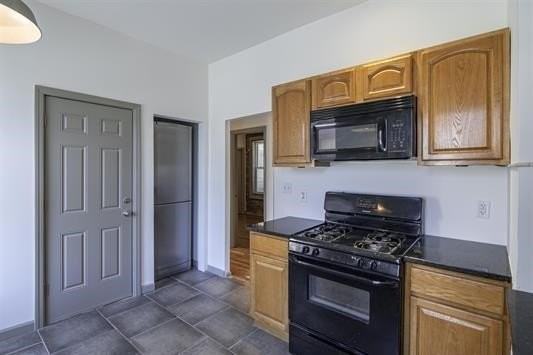 129 Clifton Pl #1 - Photo 7 of 16