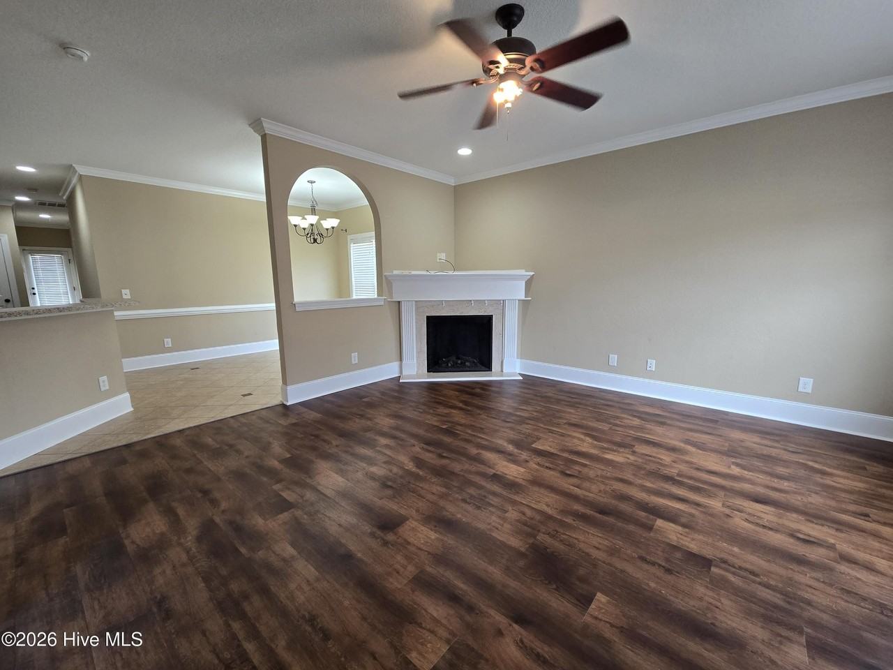 3404 Ellsworth Dr #B - Photo 2 of 15