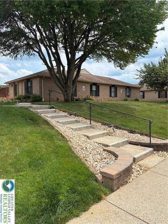 2765 Rolling Green Pl - Photo 4 of 23
