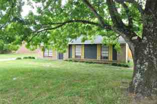 220 Joyce St - Photo 1 of 1