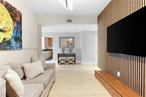 featured image of 3340 Ne 190th St #909