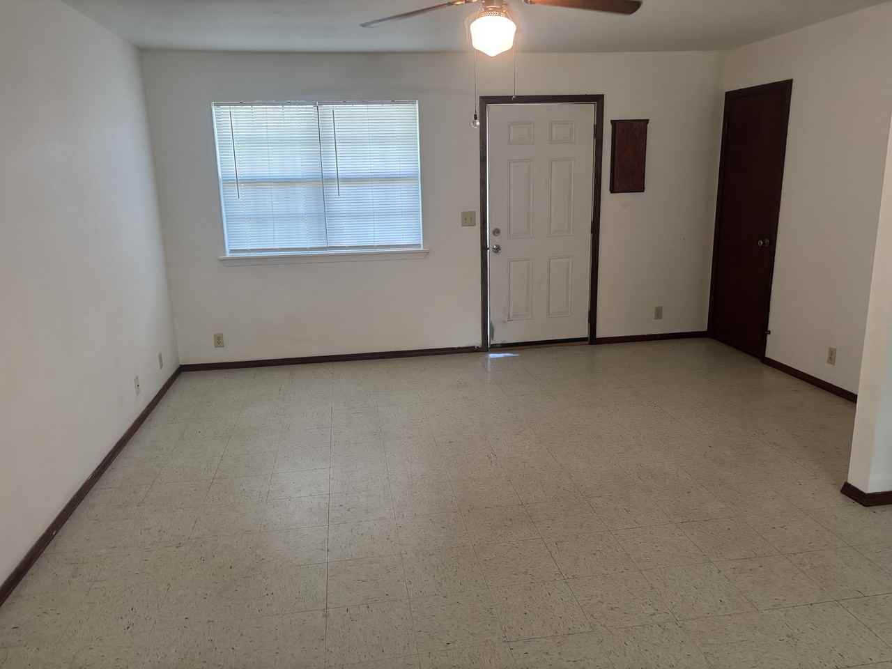 78 Roberts St #6 - Photo 3 of 10