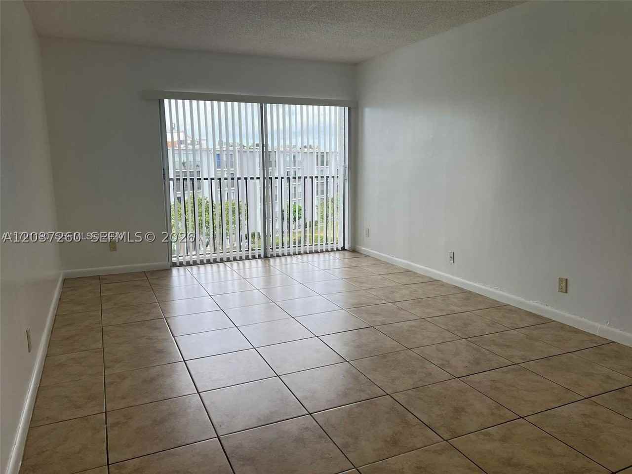 8610 N Sherman Cir #504
