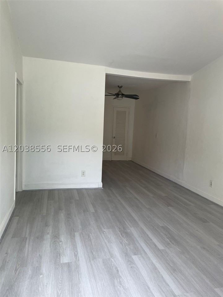 1612 Ne 110th Ter #0 - Photo 7 of 38