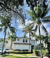 featured image of 3016 Ne 210th St