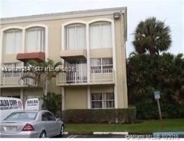 featured image of 17901 Nw 68th Ave #Q201