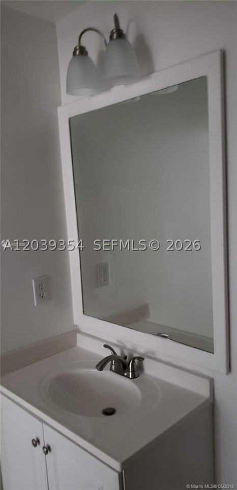 17901 Nw 68th Ave #Q201 - Photo 7 of 14