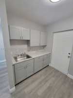 featured image of 1740 Nw 1st Pl #5
