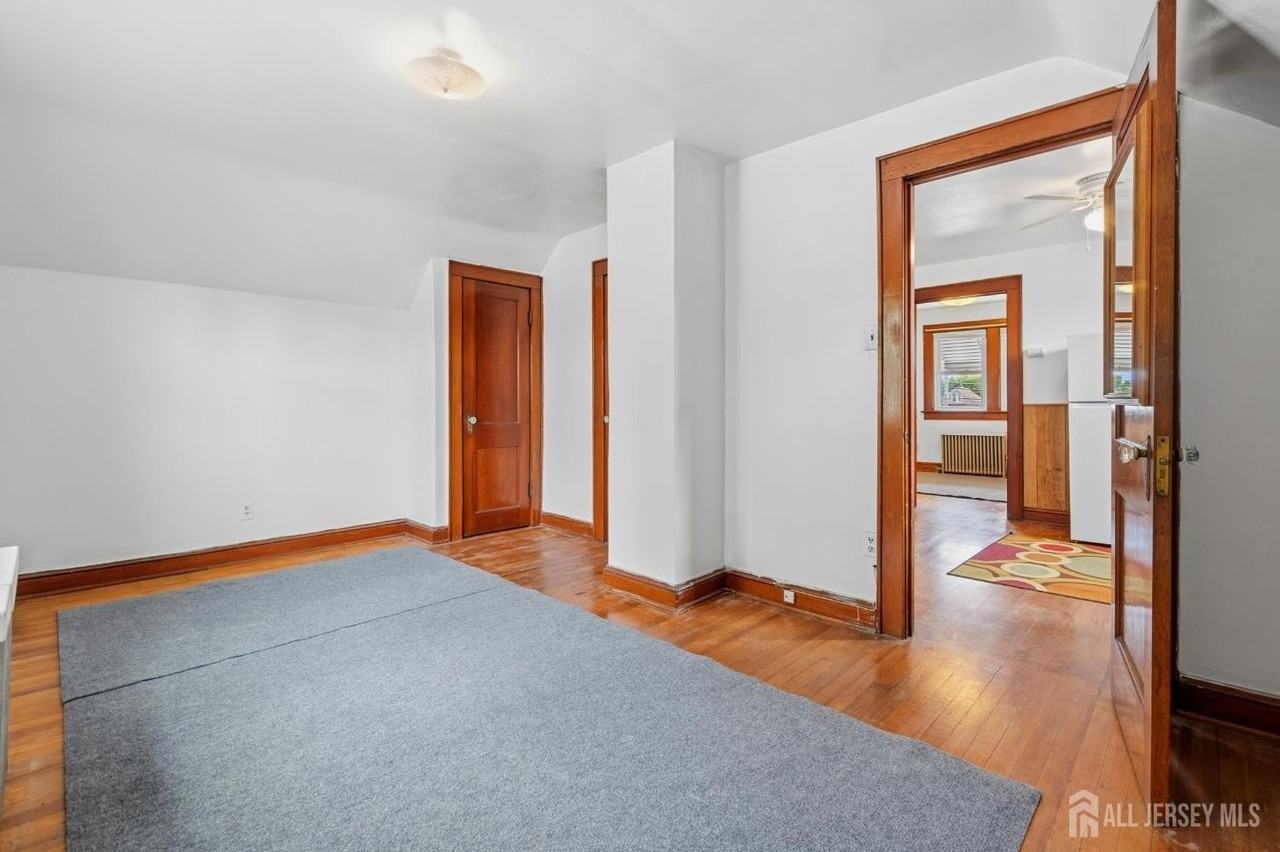 511 Garden Ave #2 - Photo 6 of 17